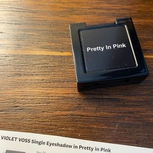 Violet Voss- single eyeshadow- pretty in pink.